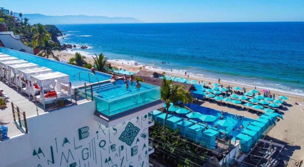 Grant'S Studio At Mantamar Tower Hotel Puerto Vallarta Luaran gambar